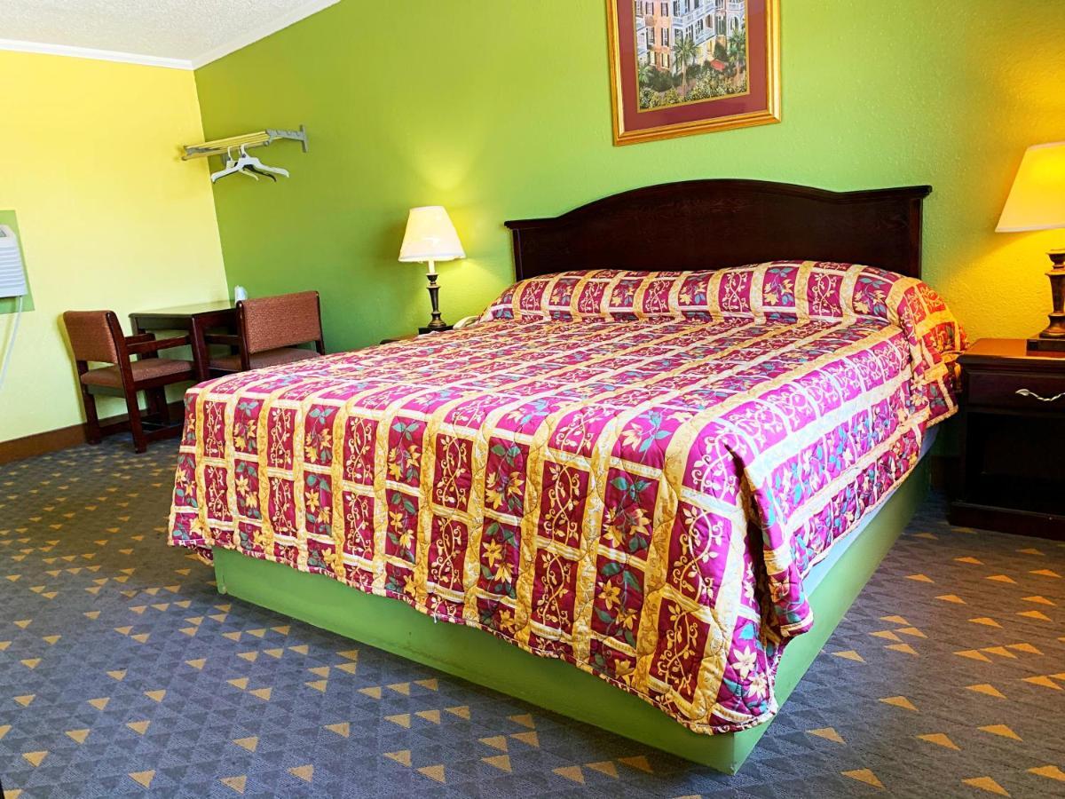 Luxury Inn Μίντλαντ Εξωτερικό φωτογραφία